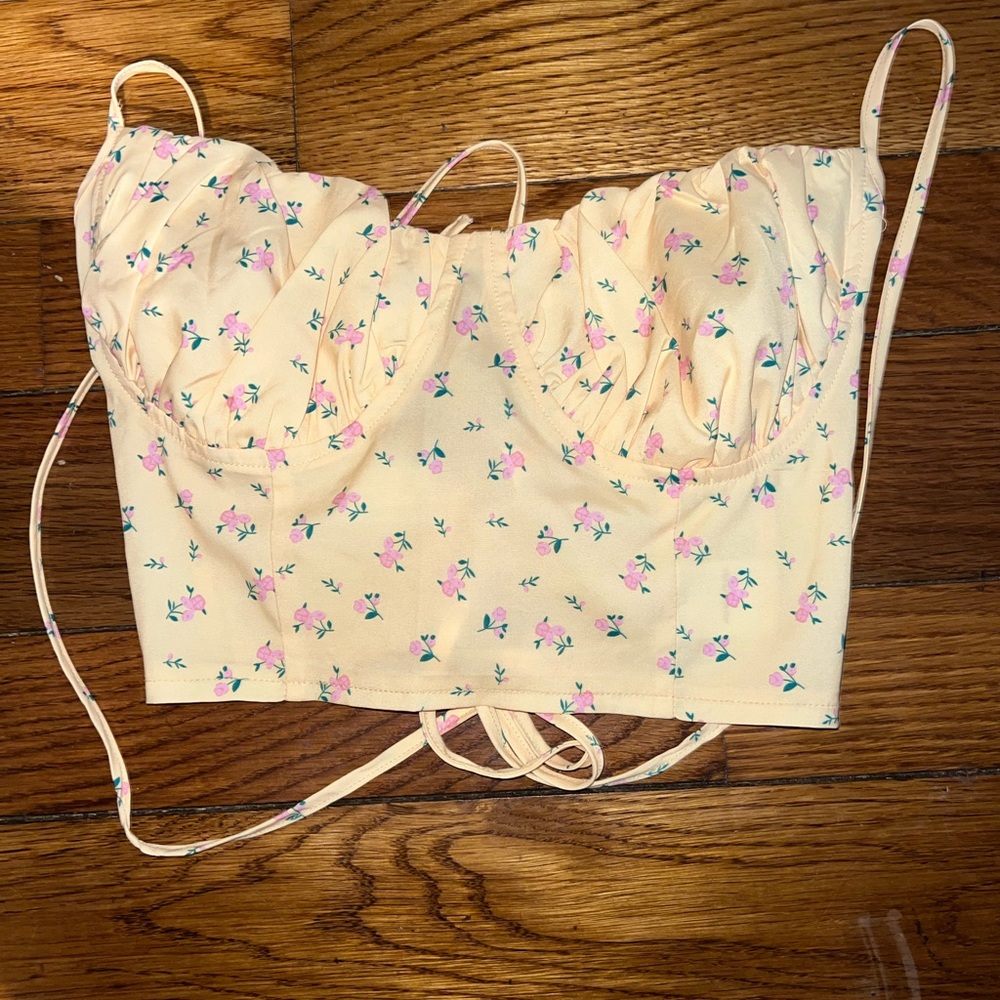 Shein top - Picture 1 of 2